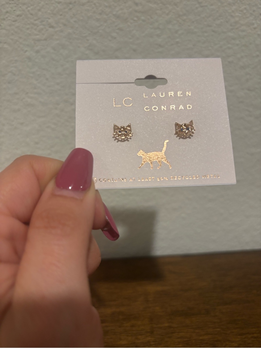 LC Lauren Conrad Rose Gold Cat Stud Earrings - Picture 4 of 5